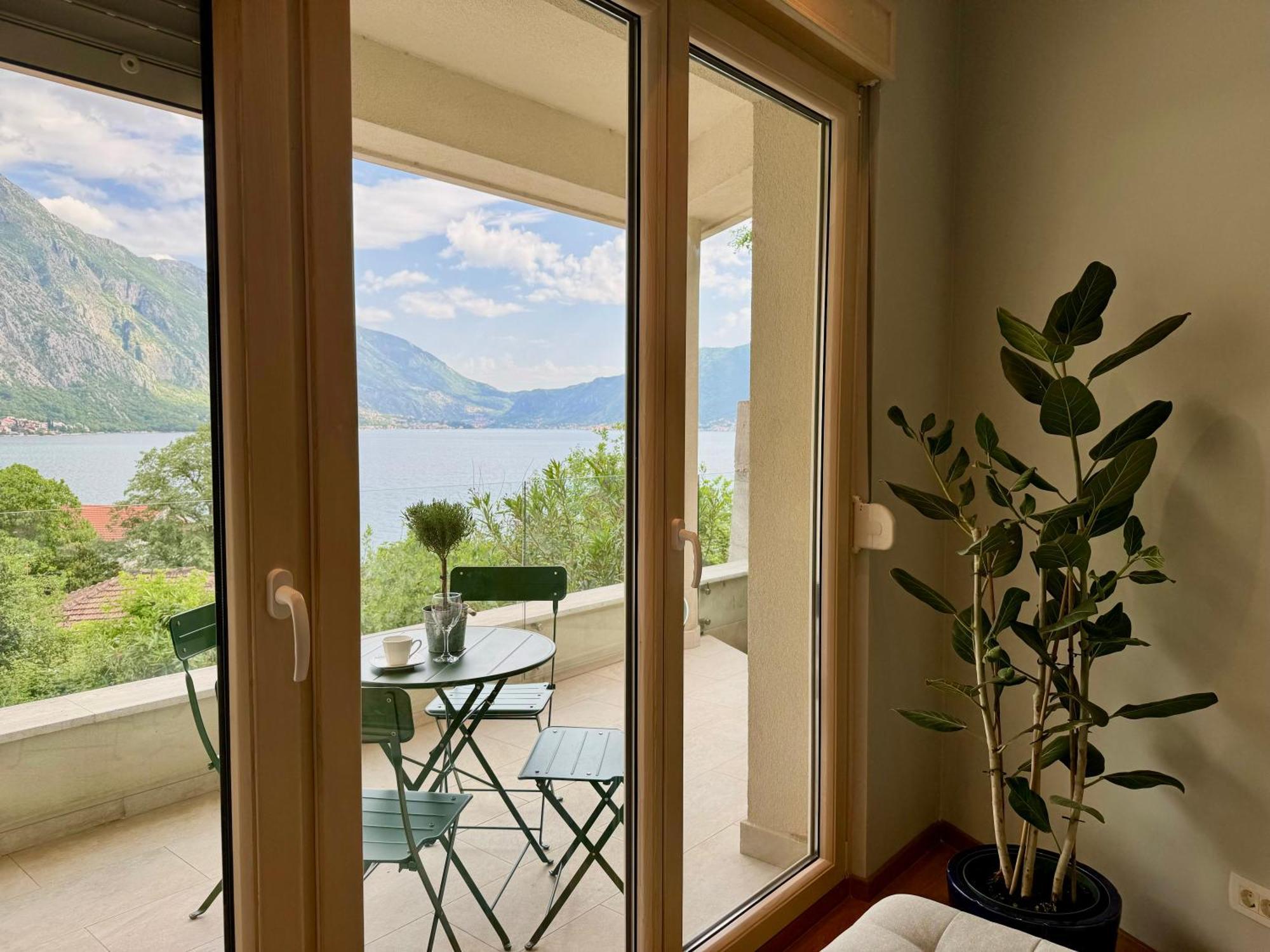 Olea Apartments Orahovac Kotor Bagian luar foto