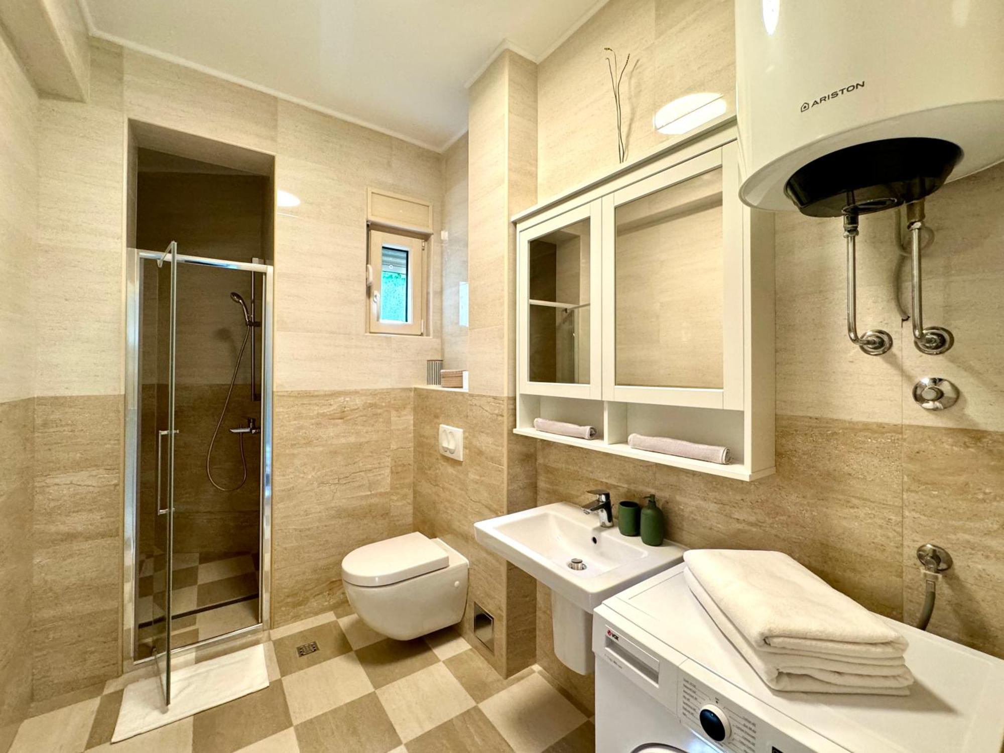 Olea Apartments Orahovac Kotor Bagian luar foto