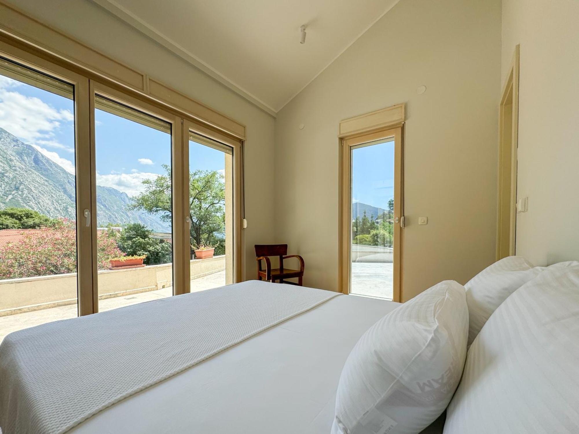 Olea Apartments Orahovac Kotor Bagian luar foto