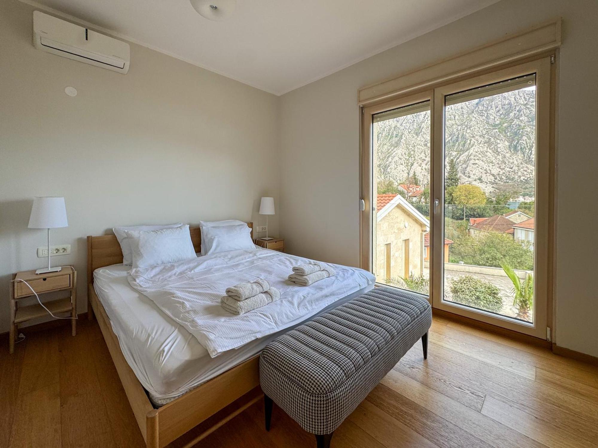 Olea Apartments Orahovac Kotor Bagian luar foto